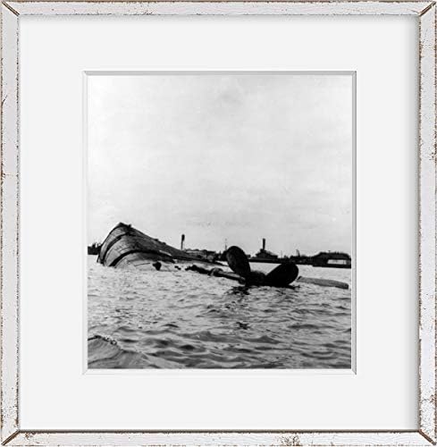 БЕЗКРАЙНИ СНИМКИ Снимка: Пърл Харбър, Хавайски острови, c1941, USS Oklahoma, Нападение на японците, Пристанище